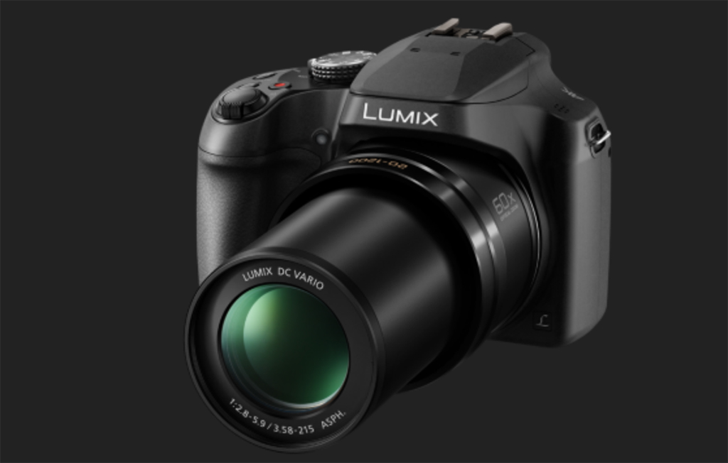 Test Panasonic Lumix FZ2000 : un caméscope déguisé en bridge - Les  Numériques