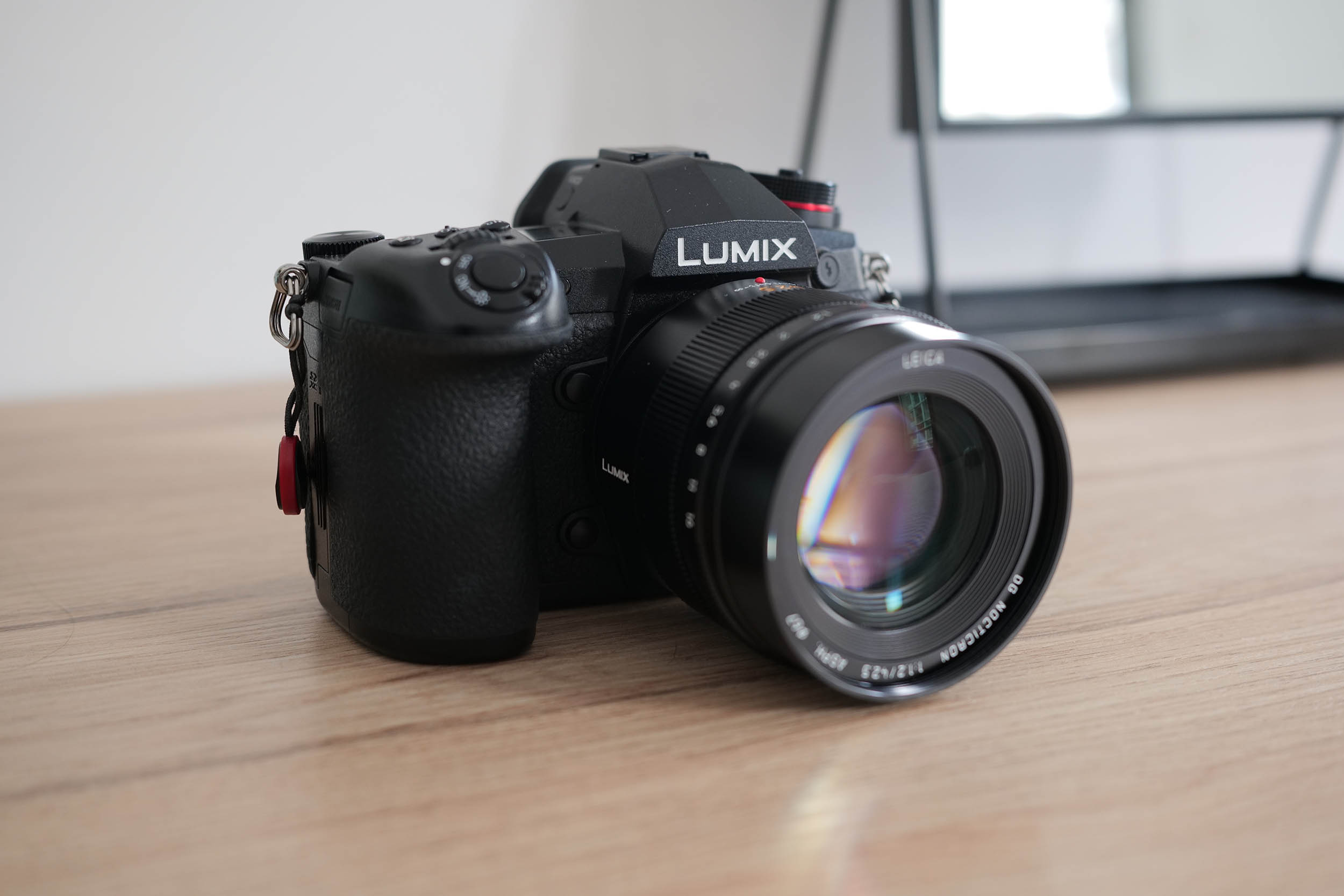 Appareil Photo Hybride Panasonic Lumix G9 II, Boîtier Noir, Occasion