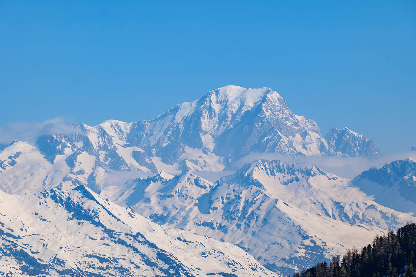 Mont-Blanc photographié à 200 mm