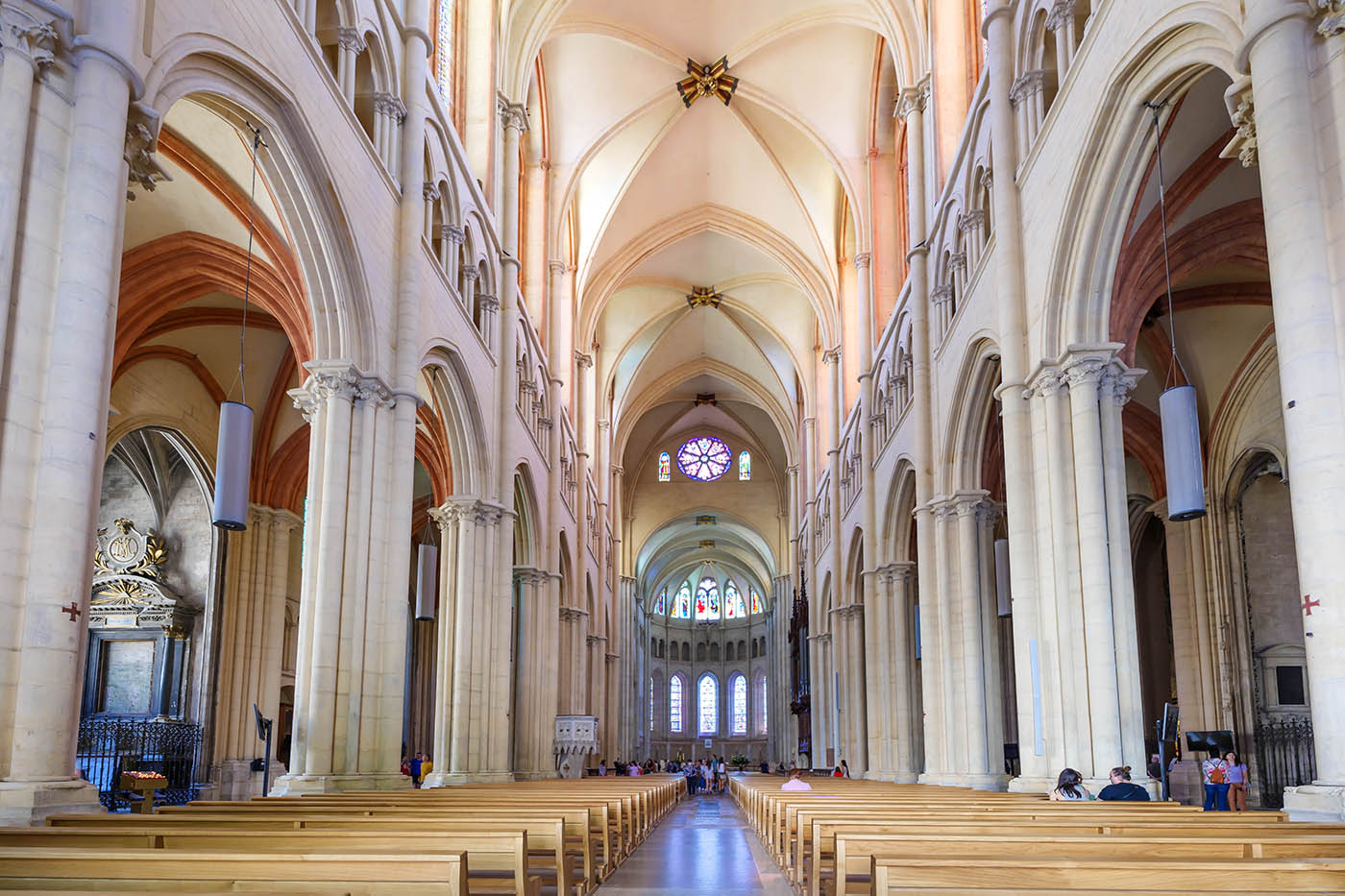 avis photo intérieur Cathédrale Saint Jean