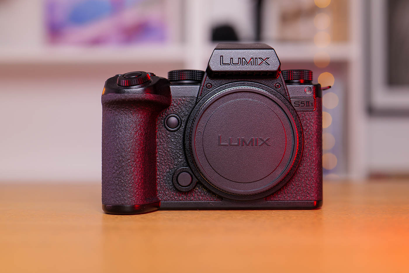 Lumix S5 II vs S5IIX prix