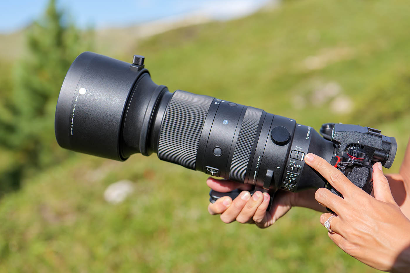 Sigma 60-600 mm f4.5-6.3 DG DN ergonomie