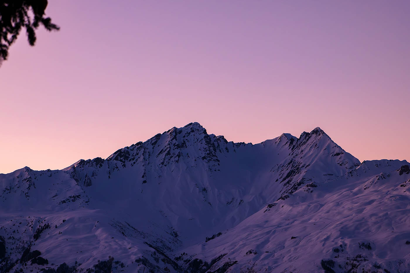 coucher de soleil en montagne